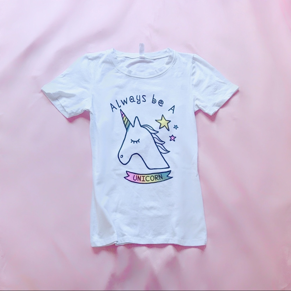 3 for $25 : s&a ⋆ unicorn graphic top